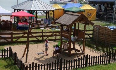 źródło: http://www.zamekryn.pl