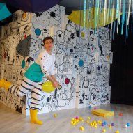 źródło: www.teatrniewielki.pl/zdjecia-i-filmy-ze-spektakli-dla-dzieci.html