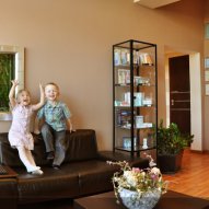 źródło: www.stomatologiadziecieca.wroclaw.pl/gabinety-przyjazne-dzieciom