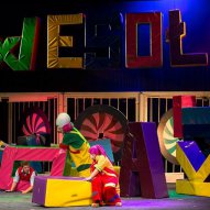 źródło: www.facebook.com/Wroclawski.Teatr.Lalek/photos/a.114158225318978.14743.104964552905012/943061292428663/?type=3&theater