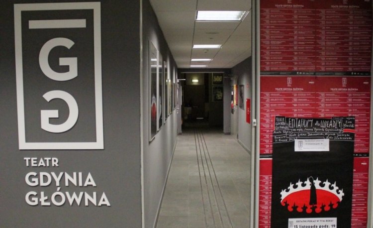źródło: www.teatrgdyniaglowna.pl/pl/node/6