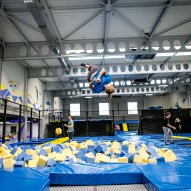 źródło: https://jumphall.pl