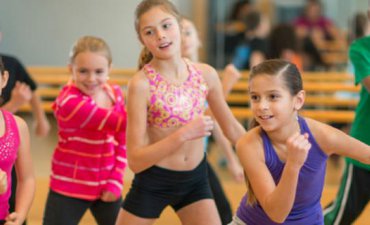 źródło: www.verasport.pl/zumba-dla-dzieci