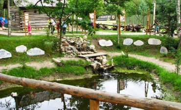 źródło: www.facebook.com/CentrumEdukacjiIPromocjiRegionuWSzymbarku/photos/a.377707542324610.83463.377277609034270/1128421283919895/?type=3&theater