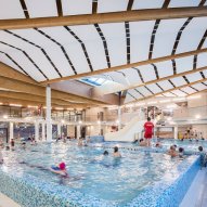 źródło: www.facebook.com/AquaLublinMosir/photos/a.102771683415312.1073741829.101727810186366/462796210746189/?type=3&theater