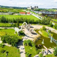 źródło: www.facebook.com/Dinolandia/photos/a.139293882788098.35637.133118153405671/1368303669887107/?type=3&theater