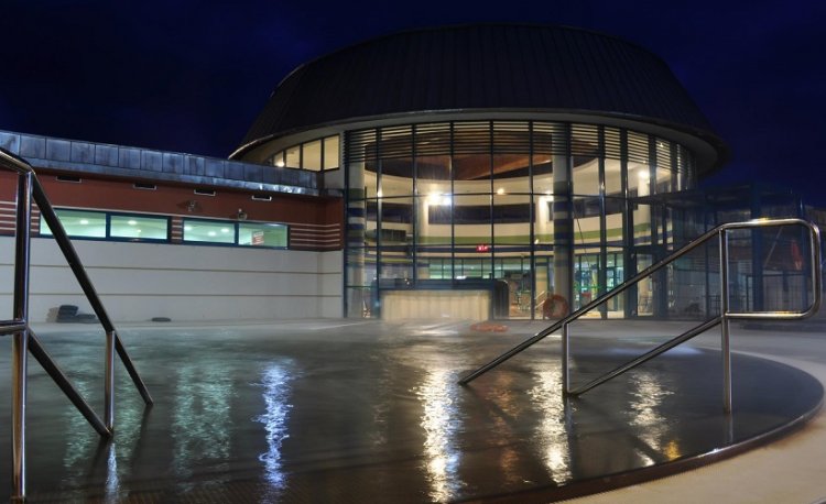 źródło: www.facebook.com/TermyMszczonow/photos/a.201142826564012.57531.201132536565041/322519067759720/?type=1&theater