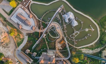 źródło: www.facebook.com/legendia.slaskie.wesole.miasteczko/photos/a.253066481372439.72488.252585851420502/1692520577427015/?type=3&theater